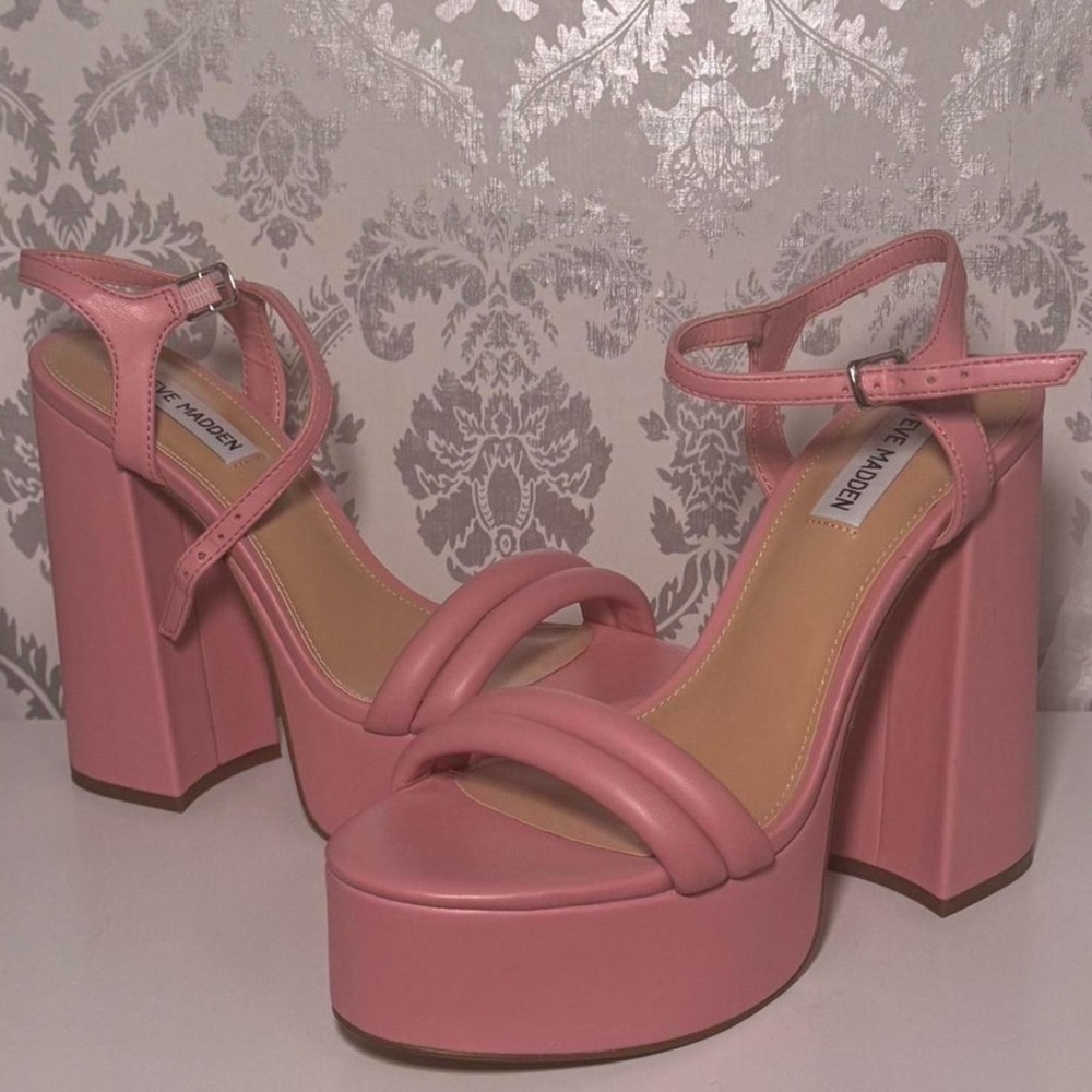 Steve Madden Blush Pink Platform Sandals